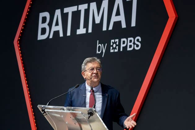 Paris, France September 28, 2026 - Le Grand Oral at the Paris Construction Show, where candidates for the 2027 French presidential election present their proposals regarding the construction and housing sectors. BATIMAT is an international trade fair for building and construction professionals. This year s edition takes place from September 28 to October 1 - Jean Luc Melenchon POLITIQUE, BATIMAT, SECTEUR DE LA CONSTRUCTION, ECONOMIE, BTP  Copyright: xVincentxIsorex