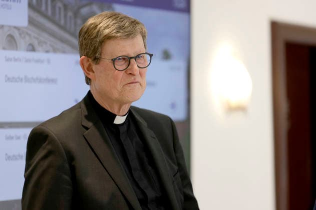 Rainer Maria Kardinal Woelki beim Fototermin zum Auftakt der Herbst-Vollversammlung der Deutschen Bischofskonferenz im Sitzungssal vom Maritim Hotel. Fulda, 28.09.2026