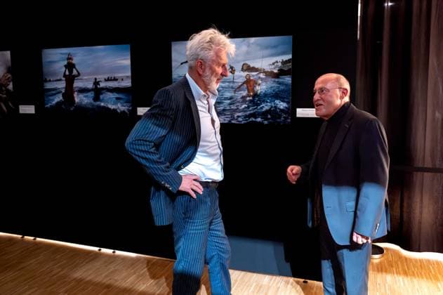 Tuebingen, Gysis Begegnungen im Neuen Kunstmuseum mit Rufus Beck, 28.09.2026 Gregor Gysi (rechts) und Rufus Beck im Backstage im Gespraech