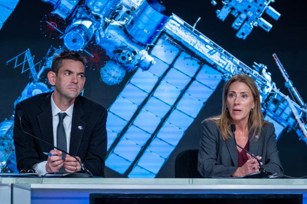 NASA Administrator Jared Isaacman (L) and NASA s Low Earth Orbit Program Manager Dana Weigel discuss an update on the Boeing Starliner Spacecraft at a news conference at Kennedy Space Center, Florida on Monday, September 28, 2026. The backdrop is a photo of the International Space Station, where the Starliner was designed to fly to but has had troubles. After a redesign, the next Starliner is expected to be launched in December.  KSC202609281201 PATxBENIC