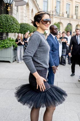September 28, 2026, Paris, Fra, France: Rosalia spotted in Paris as she leaves the Ritz hotel in Paris Paris France  - ZUMAv140 20260928_zip_v140_001 Copyright: xReginaxVoroninax