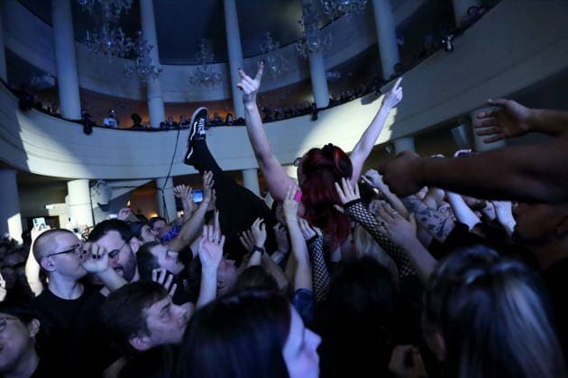 Fans von der Band The Amity Affliction bei einem Konzert im Metropol in Berlin, 28. September 2026. The Amity Affliction Konzert Berlin