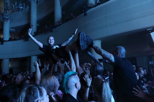 Fans von der Band The Amity Affliction bei einem Konzert im Metropol in Berlin, 28. September 2026. The Amity Affliction Konzert Berlin