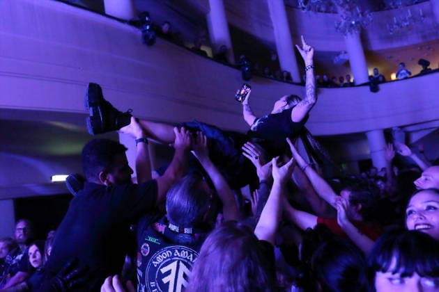 Fans von der Band The Amity Affliction bei einem Konzert im Metropol in Berlin, 28. September 2026. The Amity Affliction Konzert Berlin