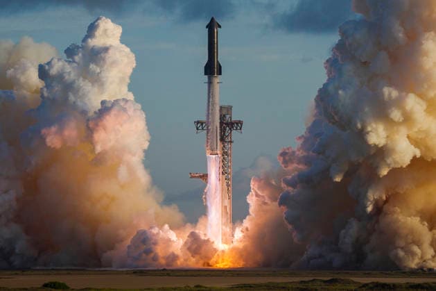 SpaceX s next-generation Starship successfully launched atop the new Super Heavy V3 booster, from Starbase in Boca Chica, Texas, Monday, September 28, 2026. Starship completed its first orbital mission where it delivered Starlink V3 satellites to space for the first time.  WAX2026092802 SPACEX