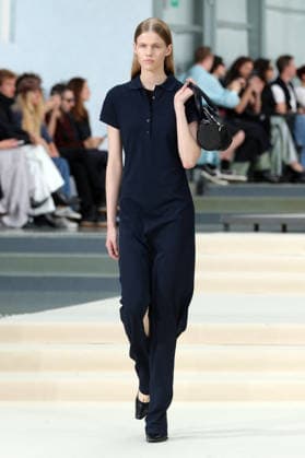 PFW - Julie Kegels Runway A model walks the runway during the Julie Kegels Womenswear Spring Summer 2027 show as part of Paris Fashion Week on September 28, 2026 in Paris, France. Photo by Alain-Gil Gonzalez ABACAPRESS.COM Paris France  Copyright: xGonzalezxAlain-Gil ABACAx