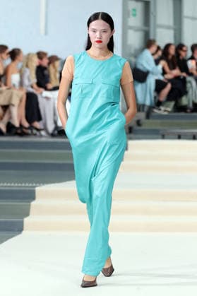 PFW - Julie Kegels Runway A model walks the runway during the Julie Kegels Womenswear Spring Summer 2027 show as part of Paris Fashion Week on September 28, 2026 in Paris, France. Photo by Alain-Gil Gonzalez ABACAPRESS.COM Paris France  Copyright: xGonzalezxAlain-Gil ABACAx
