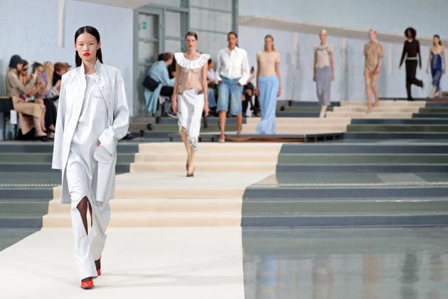PFW - Julie Kegels Runway A model walks the runway during the Julie Kegels Womenswear Spring Summer 2027 show as part of Paris Fashion Week on September 28, 2026 in Paris, France. Photo by Alain-Gil Gonzalez ABACAPRESS.COM Paris France  Copyright: xGonzalezxAlain-Gil ABACAx