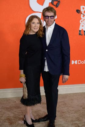 Digger Premiere - Los Angeles, USA LOS ANGELES, USA. September 28, 2026: Jerry Bruckheimer & Linda Bruckheimer at the premiere for Digger at Directors Village. Los Angeles CA USA  Copyright: xPaulxSmith Featureflashx