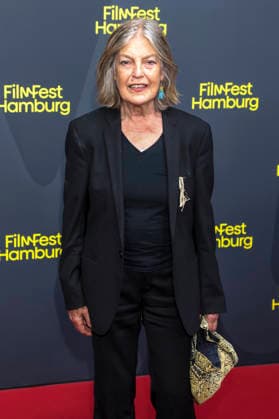 ABB FILMFEST- Angela Winkler zu Gast auf dem roten Teppich bei der Premiere des Films Frau Winkler verlaesst das Haus auf dem FilmFest Hamburg 2026 im Kino Cinemaxx Dammtor in Hamburg am 28.09.2026 Hamburg Deutschland