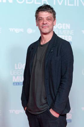Carlo Ljubek bei der Premiere des Kinofilms Lügen über meine Mutter in der Astor Film Lounge im Arri. München, 28.09.2026