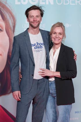 Jonathan Beck und Isabell Stern bei der Premiere des Kinofilms Lügen über meine Mutter in der Astor Film Lounge im Arri. München, 28.09.2026