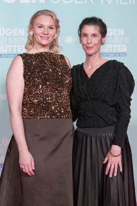 Rosalie Thomass und Daniela Dröscher bei der Premiere des Kinofilms Lügen über meine Mutter in der Astor Film Lounge im Arri. München, 28.09.2026