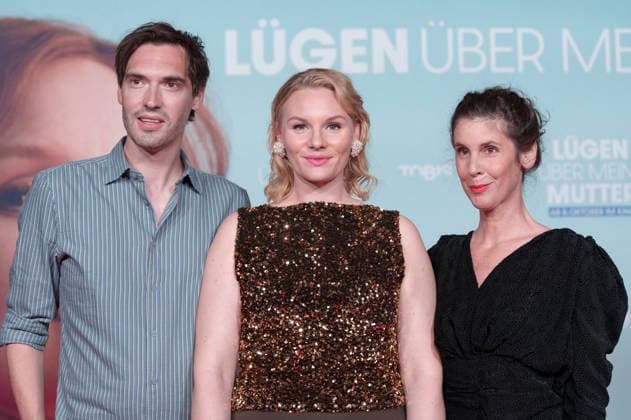 Aron Lehmann, Rosalie Thomass und Daniela Dröscher bei der Premiere des Kinofilms Lügen über meine Mutter in der Astor Film Lounge im Arri. München, 28.09.2026