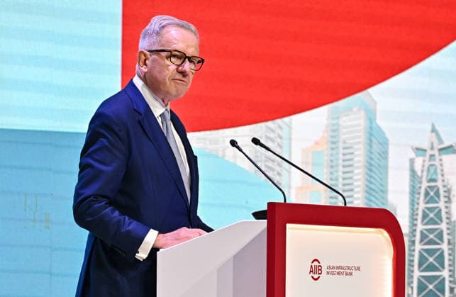 Opening ceremony of the 11th annual meeting of the Asian Infrastructure Investment Bank (AIIB) in Doha Asian Infrastructure Investment Bank (AIIB Vice President and Corporate Secretary, Sir Sherard Cowper-Coles speaks during the opening ceremony of the 11th Annual Meeting of the Board of Governors of the Asian Infrastructure Investment Bank (AIIB) in Doha,Qatar on September 28, 2026 DOHA Qatar Copyright: xNOUSHADx