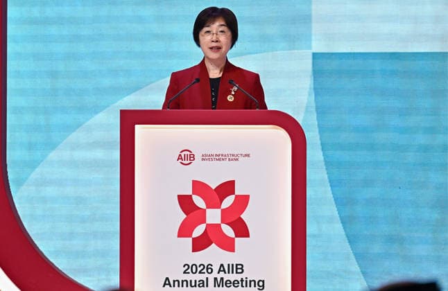 Opening ceremony of the 11th annual meeting of the Asian Infrastructure Investment Bank (AIIB) in Doha Asian Infrastructure Investment Bank (AIIB) President and Chair of the Board of Directors Zou Jiayi speaks during the opening ceremony of the 11th Annual Meeting of the Board of Governors of the Asian Infrastructure Investment Bank (AIIB) in Doha,Qatar on September 28, 2026 DOHA Qatar Copyright: xNOUSHADx