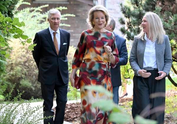 Royal Visit To The Province Of Liege LIÈGE, BELGIUM - SEPTEMBER 29: King Philippe and Queen Mathilde are visiting the province of Liège. Their itinerary begins at the nonprofit organization Le Bercail in Liège, a day and residential center for adults with intellectual disabilities. There, the King and Queen will view the memorial wall La Cabane du souvenir and an apartment adapted for people with limited mobility. They will also take part in an art workshop, during which they will create a collaborative artwork together with several beneficiaries. September 29, 2026 in Liège, Belgium, 29 09 2026 Liège Belgium  Copyright: xBertxVanxDenxBrouckex