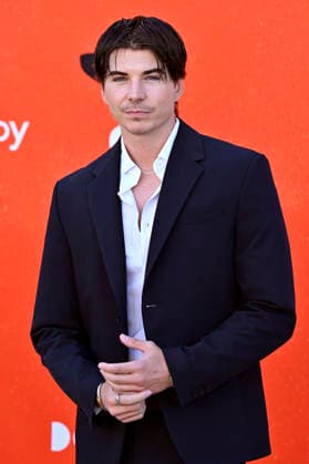 Javi Luna bei der Premiere des Kinofilms Digger im Directors Village. Los Angeles, 28.09.2026