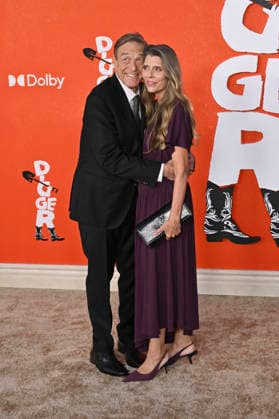 John Goodman mit Ehefrau Anna Beth Goodman bei der Premiere des Kinofilms Digger im Directors Village. Los Angeles, 28.09.2026