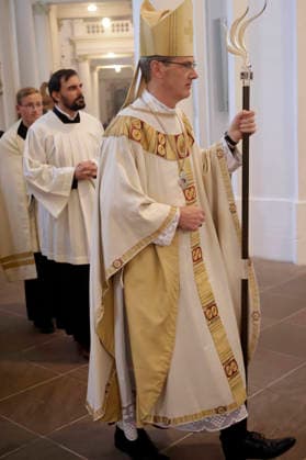 Heiner Wilmer beim Eröffnungsgottesdienst der Herbst-Vollversammlung der Deutschen Bischofskonferenz im Dom zu Fulda. Fulda, 28.09.2026