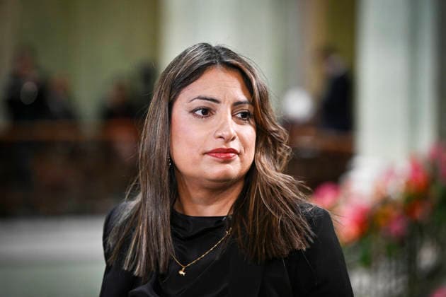 STOCKHOLM, SWEDEN, September 29, 2026: Nooshi Dadgostar, leader of the Left Party, in the Old Parliament Building after the opening of the parliamentary session. STOCKHOLM, SWEDEN x10430x  Copyright: xChristinexOlsson TTx RIKSMÖTETS ÖPPNANDE 2026 FUkFRSgfkUU