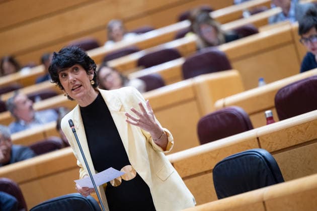 The Senate plenary session debates a motion on Democratic Memory, with the housing crisis as the underlying issue. Elma Saiz, Minister of Inclusion, Social Security, and Migration and government spokesperson, speaks during a plenary session in the Senate on September 29, 2026, in Madrid, Spain. The opposition will debate a motion on the Democratic Memory Act and a proposal to create a commission on Ceuta. In addition, various committees will examine initiatives on workplace inclusion for people with disabilities, Sahrawi nationality, and the ban on conversion therapy. SEPTEMBER 29, 2026 SENATE MINISTERS POLITICIANS Jesús Hellí Madrid Madrid, Spain  Copyright: xJesusxHellinx 7808676