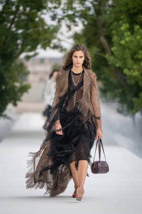 PFW - Dior Runway A model walks the runway during the Christian Dior Womenswear Spring Summer 2027 show as part of Paris Fashion Week on September 29, 2026 in Paris, France. Photo by Alexis Jumeau ABACAPRESS.COM Paris France  Copyright: xJumeauxAlexis ABACAx
