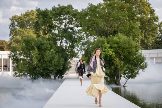 PFW - Dior Runway A model walks the runway during the Christian Dior Womenswear Spring Summer 2027 show as part of Paris Fashion Week on September 29, 2026 in Paris, France. Photo by Alexis Jumeau ABACAPRESS.COM Paris France  Copyright: xJumeauxAlexis ABACAx