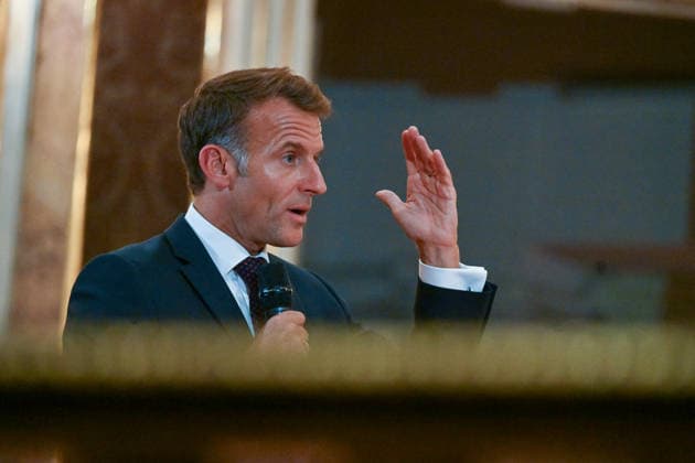 French President Emmanuel Macron delivers a speech to students at a conference titled Democracy, Youth, and Social Media: Meeting the Challenges of the Digital Age at the Complutense University of Madrid, Spain, on September 29, 2026. The French president is on a two-day official visit to Spain. Christian Liewig Bestimage French President Emmanuel Macron delivers a speech to students during a Democracy, youth, and Social Media: Meeting the Challenges of the Digital Age, at the Complutense University of Madrid on September 29, 2026. French President Emmanuel Macron is on a two-day official visit to Spain. Madrid, Spain Copyright: xChristianxLiewigx xBestimagexChristianxLiewigx xBestimagex