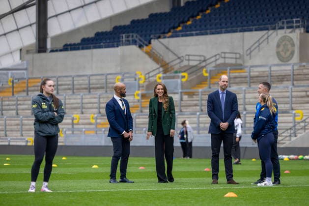 . 29 09 2026. Leeds, United Kingdom. Prince William and Kate Middleton, the Prince and Princess of Wales , during a visit to the Leeds Rhinos rugby team in Leeds, United Kingdom.  xPoolx xi-Imagesx IIM-27031-0019