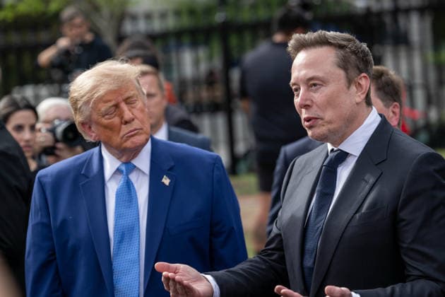 September 29, 2026, Washington, District Of Coulmbia, United States: ELON MUSK speaks during a surprise gaggle with President DONALD TRUMP and technology executives at the White House. Washington United States - ZUMAk206 20260929_znp_k206_031 Copyright: xMattxKaminskyx