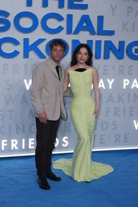 29 09 26 (L-R) Aaron Sorkin, Mikey Madison and Jeremy Allen White attends The Social Reckoning Gala Screening at Curzon Mayfair on September 29, 2026 in London, England. 29 09 26 The Social Reckoning Gala Screening at Curzon Mayfair on September 29, 2026 in London, England., Credit:Roger Alarcon Avalon United Kingdom, London  Copyright: xRogerxAlarconx xAvalonx 1139268984