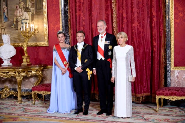 September 29, 2026, Madrid, Madrid, Spain: KING FELIPE VI of Spain and QUEEN LETIZIA of Spain receive the President of the French Republic, EMMANUEL MACRON, and First Lady BRIGITTE MACRON for an official dinner Madrid Spain - ZUMAc260 20260929_zep_c260_105 Copyright: xMikexChicorrox