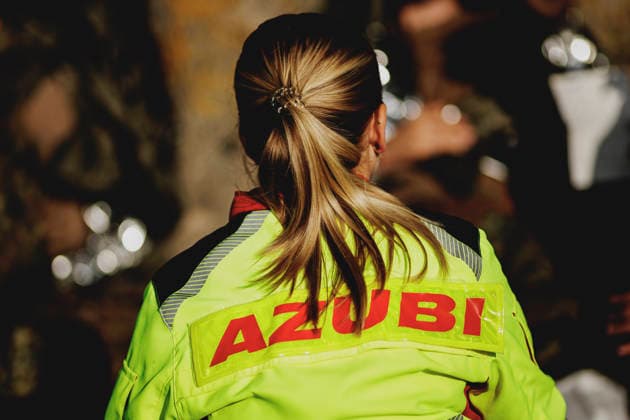 Simulierte notaerztliche Versorgung durch einen Notfallsanitaeter im Rahmen einer Bundeswehr-Uebung in Stendal, 29.09.2026. Stendal Deutschland Copyright: xFlorianxGaertnerx