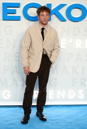 Gala Screening of THE SOCIAL RECKONING in London, UK - 29 Sept 2026 Jeremy Allen White attends the UK Gala Screening of THE SOCIAL RECKONING at Curzon Mayfair. London United Kingdom Copyright: xFredxDuvalx xSOPAxImagesx FD_Social_Reckoning_16