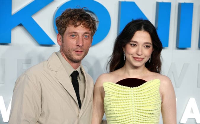 September 29, 2026, London, United Kingdom: Jeremy Allen White and Mikey Madison attend the UK Gala Screening of THE SOCIAL RECKONING at Curzon Mayfair. London United Kingdom - ZUMAs197 20260929_aaa_s197_310 Copyright: xFredxDuvalx