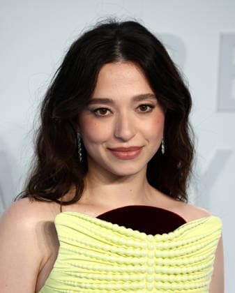 September 29, 2026, London, United Kingdom: Mikey Madison attends the UK Gala Screening of THE SOCIAL RECKONING at Curzon Mayfair. London United Kingdom - ZUMAs197 20260929_aaa_s197_320 Copyright: xFredxDuvalx