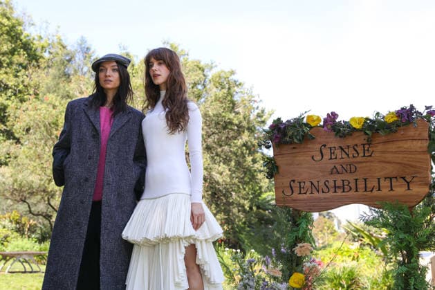 September 30, 2026: Sense and Sensibility cast members ESMo° CREED-MILES and DAISY EDGAR-JONES pose during a Photo Call at Wendy Whiteley s Secret Garden, Lavender Bay on September 30, 2026 in Sydney, NSW Australia - ZUMAa155 20260930_aaa_a155_010 Copyright: xChristopherxKhouryx