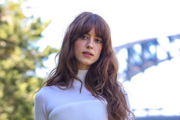 September 30, 2026: Sense and Sensibility cast member DAISY EDGAR-JONES poses during a Photo Call at Wendy Whiteley s Secret Garden, Lavender Bay on September 30, 2026 in Sydney, NSW Australia - ZUMAa155 20260930_aaa_a155_011 Copyright: xChristopherxKhouryx