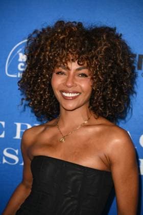 Los Angles Ca Sept 29: Ashley Everett at The 2026 Blue Jacket Fashion Show a benefit for Zero prostate cancer on September 29, 2026 Credit: Michael Mattes USA  - ZUMAa123 20260929_zaa_a123_034 Copyright: xAdMediax