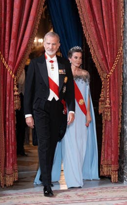 King Felipe VI and Queen Letizia of Spain hosted Emmanuel Macron, President of the French Republic, and First Lady Brigitte Macron for a state dinner in their honor at the Royal Palace in Madrid, September 29, 2026 King Felipe VI King Felipe VI of Spain and Queen Letizia Queen Letizia of Spain host a gala dinner in honor of Emmanuel Macron and First Lady Brigitte Macron at the Royal Palace in Madrid on September 29, 2026 Madrid, Spain  Copyright: xLALOxYASKYx xBESTIMAGExLALOxYASKYx xBESTIMAGEx