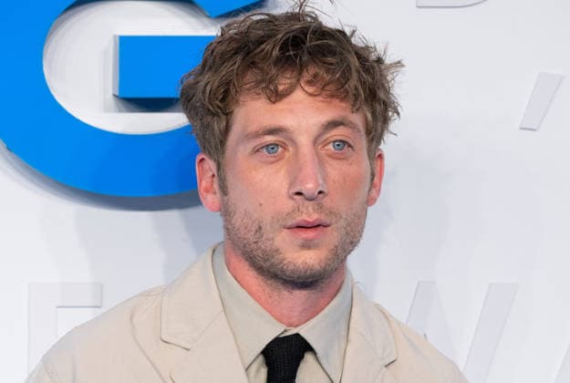 Jeremy Allen White attends The Social Reckoning Gala Screening at Curzon Mayfair in London, England. UK. Tuesday 29th September 2026. Copyright: xJamesxWarrenx THE SOCIAL RECKONING - GALA SCREENING 31