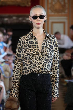PFW - Nothing Nine Runway A model walks the runway during the Nothing Nine Womenswear Spring Summer 2024 show as part of Paris Fashion Week on October 03, 2023 in Paris, France. Photo by Alain-Gil Gonzalez ABACAPRESS..COM Paris France  Copyright: xGonzalezxAlain-Gil ABACAx