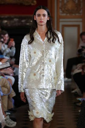 PFW - Nothing Nine Runway A model walks the runway during the Nothing Nine Womenswear Spring Summer 2024 show as part of Paris Fashion Week on October 03, 2023 in Paris, France. Photo by Alain-Gil Gonzalez ABACAPRESS..COM Paris France  Copyright: xGonzalezxAlain-Gil ABACAx