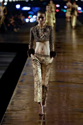 Saint Laurent Spring Summer 2027 fashion show during Paris Fashion Week on September 29, 2026, in Paris, France  Copyright: xAgencex xBestimagexAgencex xBestimagex