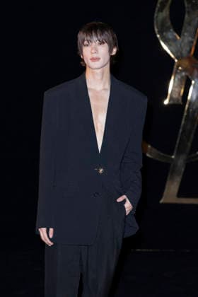 Anton Photocall for the Saint Laurent Women’s Ready-to-Wear Spring Summer 2027 show during Paris Fashion Week (PFW) at the Trocadéro Fountain in Paris, France, on September 29, 2026. Olivier Borde Bestimage photocall for the Saint Laurent Women’s Ready-to-Wear Spring Summer 2027 show during Paris Fashion Week (PFW) at the Trocadéro Fountain in Paris, France, on September 29, 2026. France  Copyright: xOLIVIERxBORDEx xBESTIMAGExOLIVIERxBORDEx xBESTIMAGEx