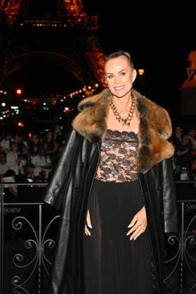 PFW Saint Laurent Outside Laeticia Hallyday outside the Saint Laurent show during Paris Fashion Week, in Paris, France on 29 September 2026. Photo by Julien Reynaud APS-Medias ABACAPRESS.COM Paris France  Copyright: xReynaudxJulien APS-Medias ABACAx