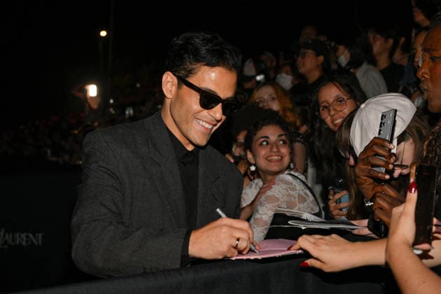 PFW Saint Laurent Outside Rami Malek outside the Saint Laurent show during Paris Fashion Week, in Paris, France on 29 September 2026. Photo by Julien Reynaud APS-Medias ABACAPRESS.COM Paris France  Copyright: xReynaudxJulien APS-Medias ABACAx