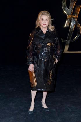 Catherine Deneuve at the Saint Laurent Women’s Ready-to-Wear Spring Summer 2027 show photocall during Paris Fashion Week (PFW) at the Trocadéro Fountain in Paris, France, on September 29, 2026. Olivier Borde, Bestimage. Photocall for the Saint Laurent Women’s Ready-to-Wear Spring Summer 2027 show during Paris Fashion Week (PFW) at the Trocadéro Fountain in Paris, France, on September 29, 2026. France  Copyright: xOLIVIERxBORDEx xBESTIMAGExOLIVIERxBORDEx xBESTIMAGEx