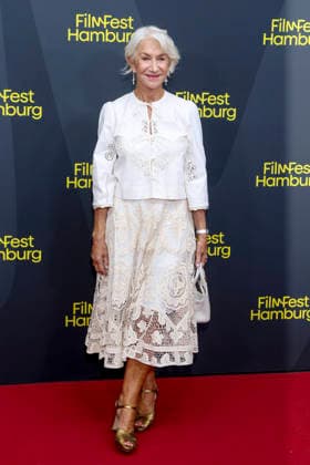 ABB FILMFEST- Dame Helen Mirren die britische Schauspielerin Preistraegerin bei der Verleihung des Douglas Sirk Preis Roter Teppich auf dem FilmFest Hamburg 2026 im Kino Cinemaxx Dammtor in Hamburg am 29.09.2026 Hamburg Deutschland